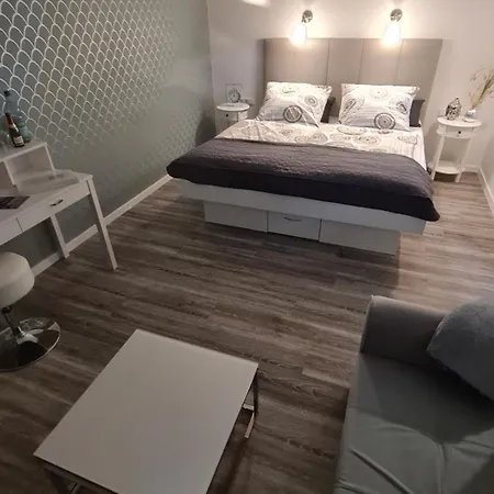 Ulmen Krone * Leipzig