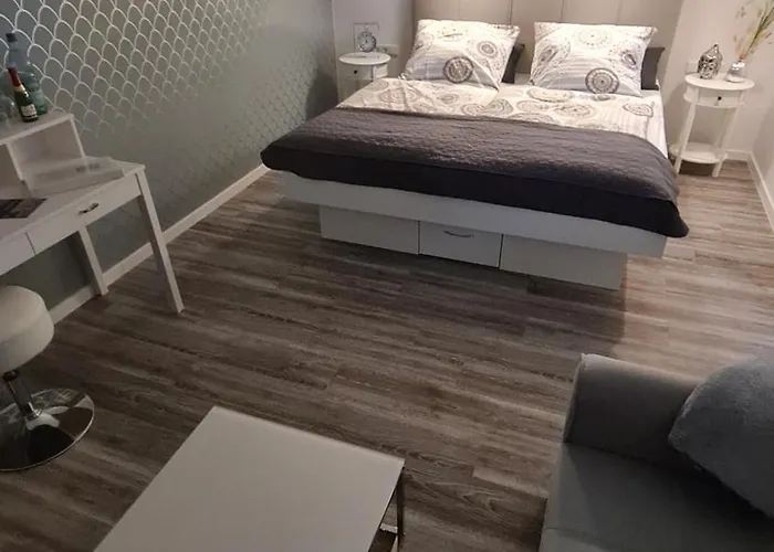 Ulmen Krone * Leipzig